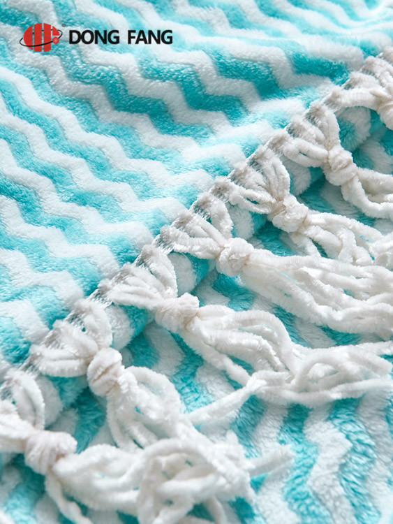 Flannel solid jacquard blanket DF2031