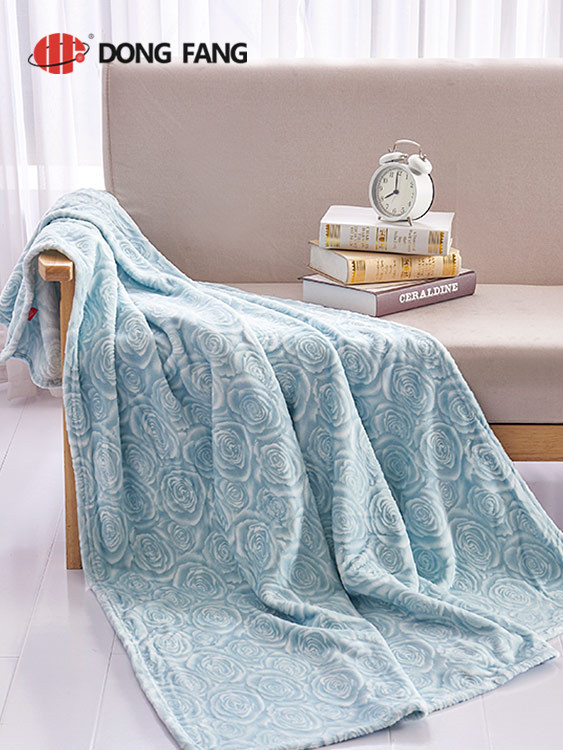 Milk velvet solid with deep embossed blanket DF2042