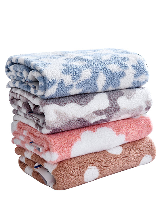 Printed curly plush fabric 