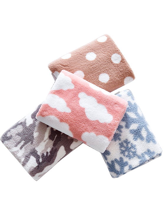 Printed curly plush fabric 