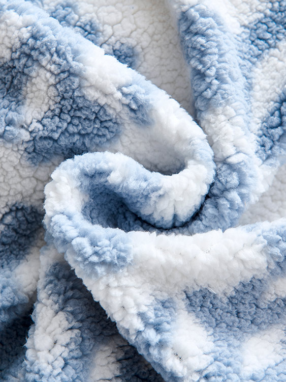 Printed curly plush fabric 