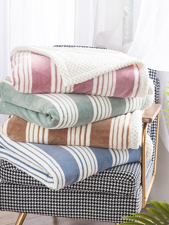 Chi Rong Yan Li Warm Milk Blanket