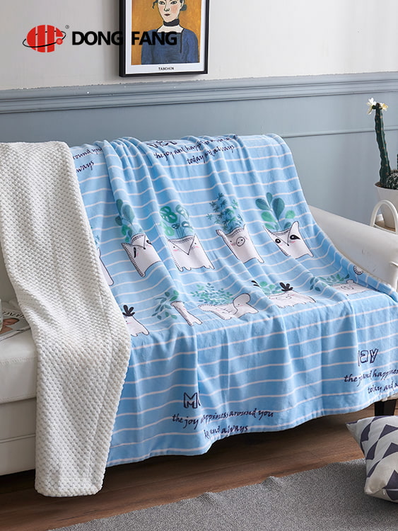 Printed milk velvet double blanket