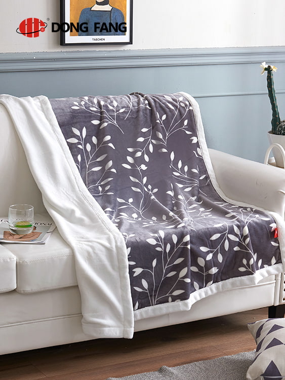 Printed milk velvet double blanket