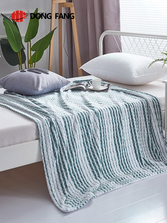 Jacquard-print flannel double blanket