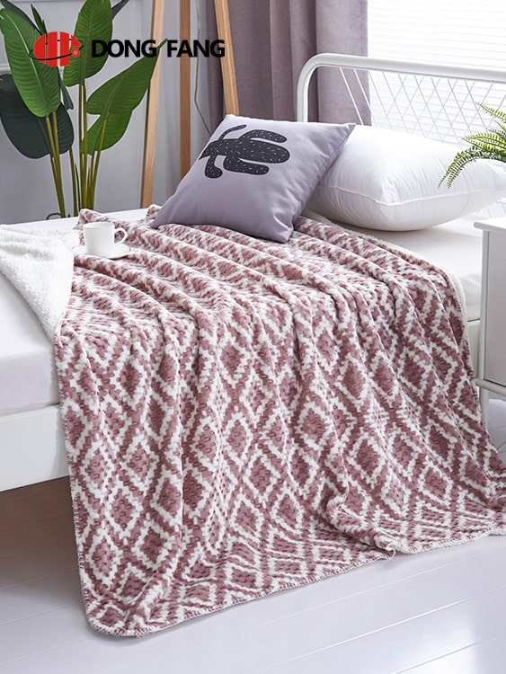 Jacquard-print flannel double blanket
