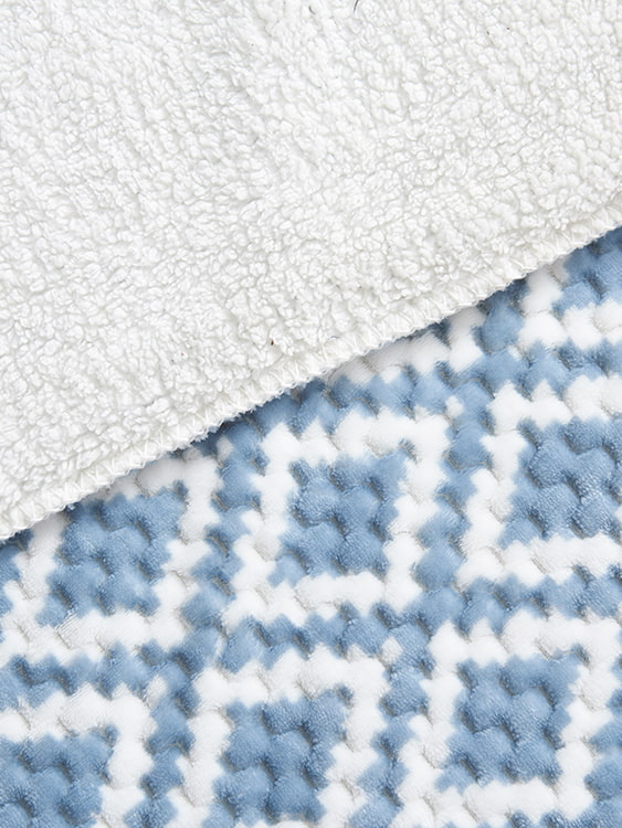 Jacquard-print flannel double blanket