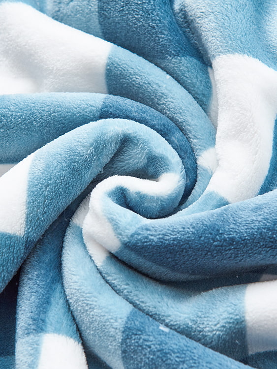 Cationic jacquard double blanket