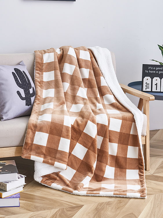 Cationic jacquard double blanket