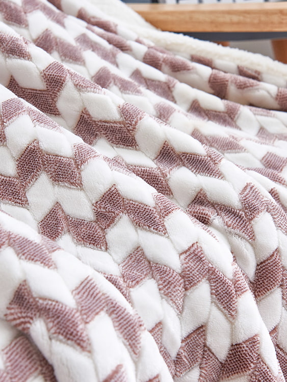 Cationic jacquard double blanket
