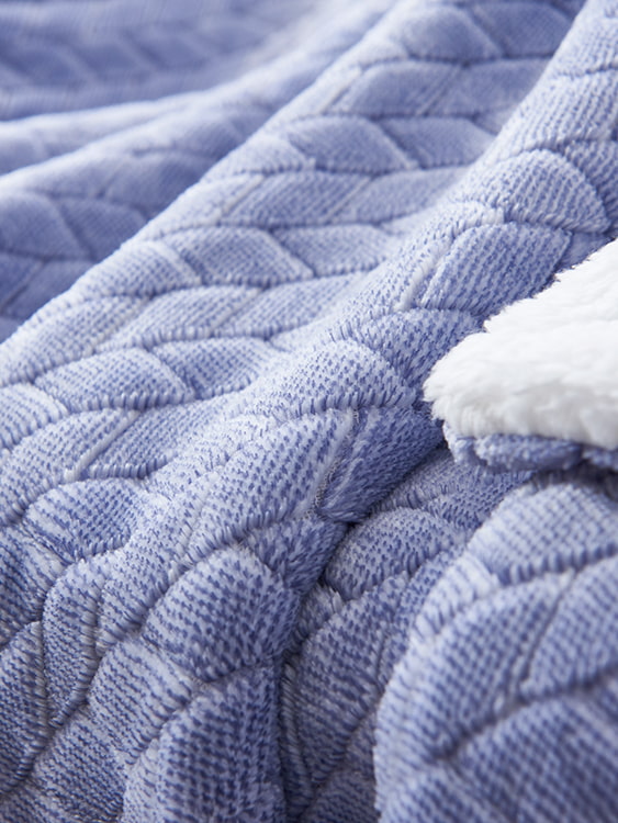 Cationic jacquard double blanket