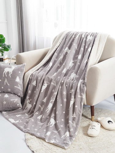 Jacquard-print flannel double blanket