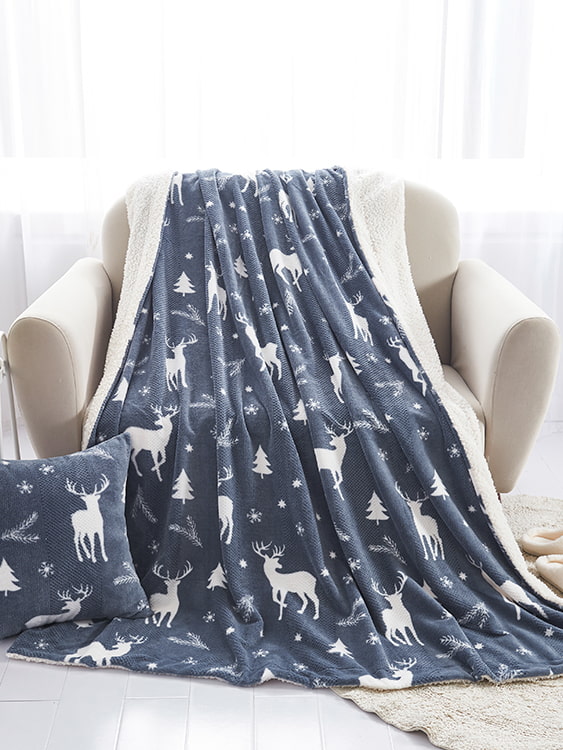Jacquard-print flannel double blanket
