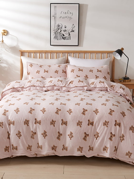Four-piece milk velvet set