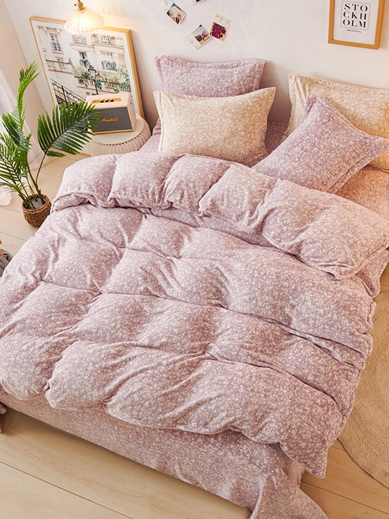 Four-piece milk velvet set