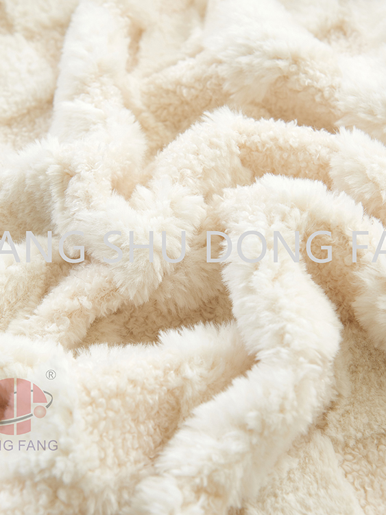 Jacquard faux fur